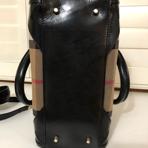 AUTHENTIC BURBERRY 2 way - Picture 14 of 14